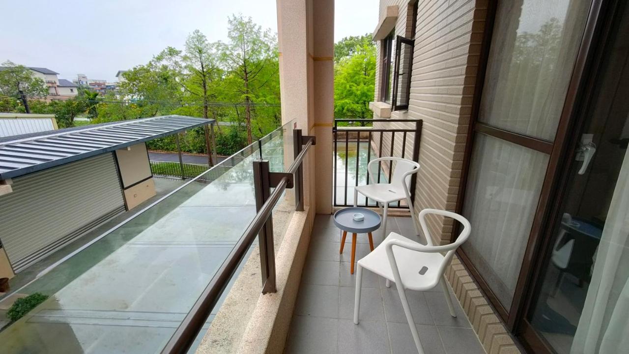 川岸空中villa Луодонг Екстериор снимка